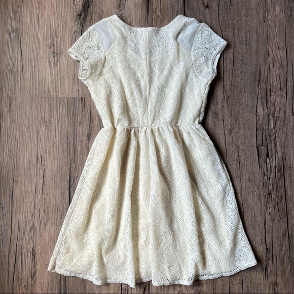 Bee Stitched x Francesca’s | Lace White Dress - Picture 12 of 14